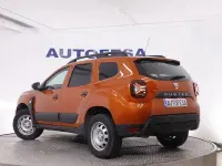 Usado Dacia Duster Essentiel 100 CV (73 kW) 2022 Naranja SUV