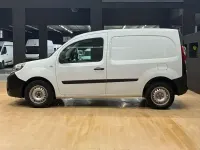 Usado Renault Kangoo 94 CV (69 kW) 2021 Blanco Monovolumen