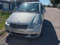 Usado Mercedes A180 109 CV (80 kW) 2007 Gris Utilitario