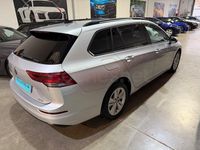 Usado VW Golf VIII Life 110 CV (80 kW) 2021 Gris / plata Familiar