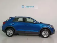 Usado VW T-Roc 110 CV (80 kW) 2023 Azul SUV