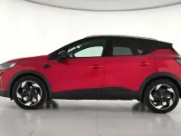 Usado Renault Captur Techno 100 CV (73 kW) 2025 Rojo SUV