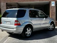 Usado Mercedes ML55 AMG AMG 347 CV (255 kW) 2002 Gris / plata SUV
