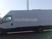 Usado Iveco Daily 170 CV (125 kW) 2012 Blanco Pickup/Camioneta