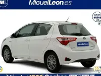 Usado Toyota Yaris Active 100 CV (73 kW) 2020