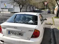 Usado Hyundai Accent GLS 81 CV (59 kW) 2006 Blanco Berlina