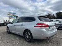 Usado Peugeot 308 SW Allure 150 CV (110 kW) 2015 Gris / plata Familiar