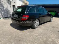 Usado Mercedes C200 Avantgarde 136 CV (100 kW) 2010 Negro Familiar