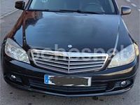 Usado Mercedes C200 136 CV (100 kW) 2011 Negro Familiar