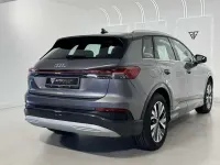 Usado Audi Q4 e-tron Advanced Plus 152 kW (208 CV) 2021 Gris SUV