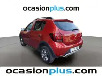 Usado Dacia Sandero Stepway Ambiance 90 CV (66 kW) 2018 Rojo Utilitario
