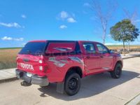 Usado Toyota HiLux Plus 150 CV (110 kW) 2023 Rojo Recogida