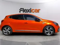 Usado Renault Clio IV RS Line 100 CV (73 kW) 2019 Naranja Berlina