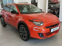 Nuevo Fiat 600E La Prima 114 kW (156 CV) 2025 Naranja