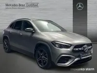 Usado Mercedes GLA200 150 CV (110 kW) 2025 Gris / plata SUV