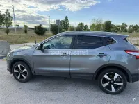 Usado Nissan Qashqai N-Connecta 130 CV (95 kW) 2015 Gris / plata SUV