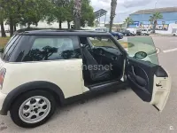 Usado Mini Cooper 115 CV (84 kW) 2002 Blanco Utilitario