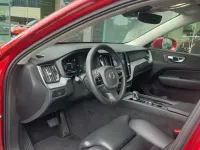 Usado Volvo XC60 Plus 197 CV (144 kW) 2022 Rojo SUV