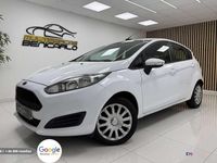 Usado Ford Fiesta Trend 75 CV (55 kW) 2017 Blanco Utilitario
