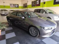 Usado Mercedes CLA200 163 CV (119 kW) 2022 Gris / plata Coupe