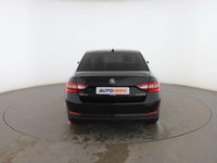 Usado Skoda Superb Ambition 150 CV (110 kW) 2017 Negro Berlina
