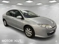 Usado Renault Laguna III Dynamique 130 CV (95 kW) 2011 Gris / plata Familiar