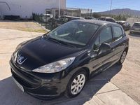 Usado Peugeot 207 Premium 90 CV (66 kW) 2008 Negro Utilitario
