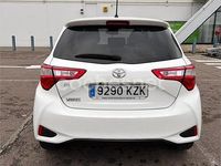 Usado Toyota Yaris 111 CV (81 kW) 2019 Blanco Berlina