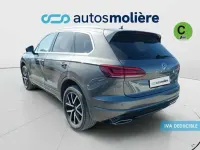 Second-hand VW Touareg Elegance 286 CP (210 kW) 2021 Gri SUV