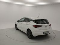 Usado Opel Astra 110 CV (80 kW) 2019 Blanco Berlina