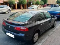 Usado Renault Laguna II Authentique 100 CV (73 kW) 2005 Negro Berlina