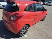 Usado Ford Ka Titanium 69 CV (50 kW) 2009 Rojo Utilitario