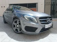 Usado Mercedes GLA220 AMG line 170 CV (125 kW) 2014 Gris / plata SUV
