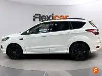 Usado Ford Kuga ST-Line 176 CV (129 kW) 2018 Blanco SUV
