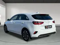 Usado Kia Ceed 100 CV (73 kW) 2024 Blanco Utilitario