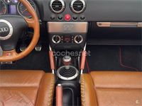 Usado Audi TT Roadster 225 CV (165 kW) 2002 Gris / plata Descapotable