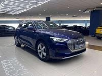 Usado Audi e-tron 300 kW (408 CV) 2022 Azul SUV