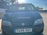 Usado Fiat Idea Dynamic 70 CV (51 kW) 2005 Negro Monovolumen