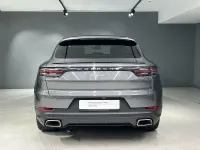 Usado Porsche Cayenne E-Hybrid 462 CV (339 kW) 2020 Gris / plata SUV