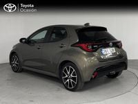 Usado Toyota Yaris Hybrid Style 116 CV (85 kW) 2022 Blanco Berlina