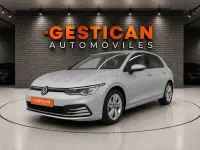 Usado VW Golf VIII Life 110 CV (80 kW) 2021 Gris / plata Berlina