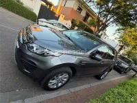 Usado Land Rover Discovery Sport HSE Luxury 180 CV (132 kW) 2018 Gris / plata SUV