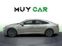 Usado VW Arteon 150 CV (110 kW) 2019 Gris Utilitario