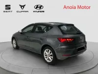 Begagnad Seat Leon Style 125 HK (91 kW) 2018 Grå Halvkombi