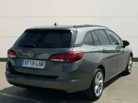 Usado Opel Astra Business Elegance 145 CV (106 kW) 2021 Otro Familiar