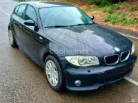 Usado BMW 118 122 CV (89 kW) 2008 Negro Utilitario