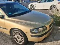 Usado Volvo S60 Summum 163 CV (119 kW) 2003 Amarillo Berlina
