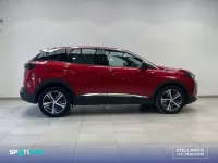 Usado Peugeot 3008 Allure 131 CV (96 kW) 2023 Rojo SUV