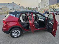 Usado Seat Arona Ecomotive 95 CV (69 kW) 2017 Rojo SUV