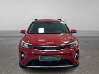 Usado Kia Stonic 100 CV (73 kW) 2024 Rojo SUV
